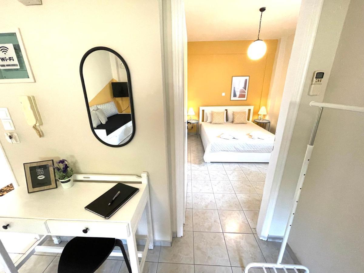 Sofi'S Apartments Каламата Екстериор снимка