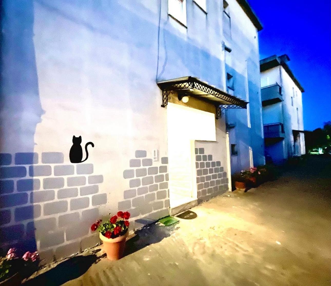 Sofi'S Apartments Каламата Екстериор снимка